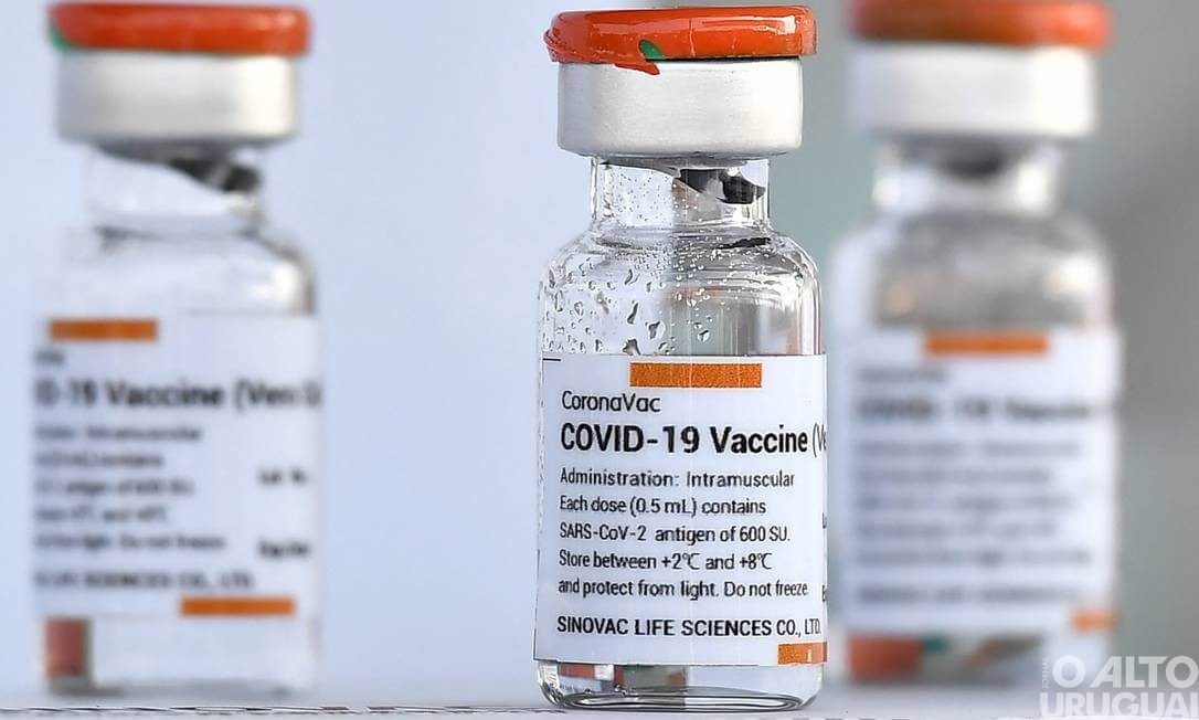 Lote com 185 mil doses de vacina chega ao RS nesta segunda-feira