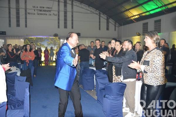 Palestra-show com Otélio Drebes reúne mais de 600 pessoas em Seberi