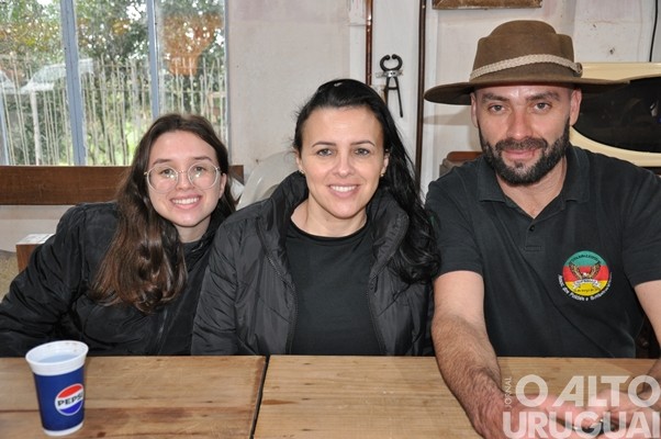 Grupo de argentinos participa de integração em FW