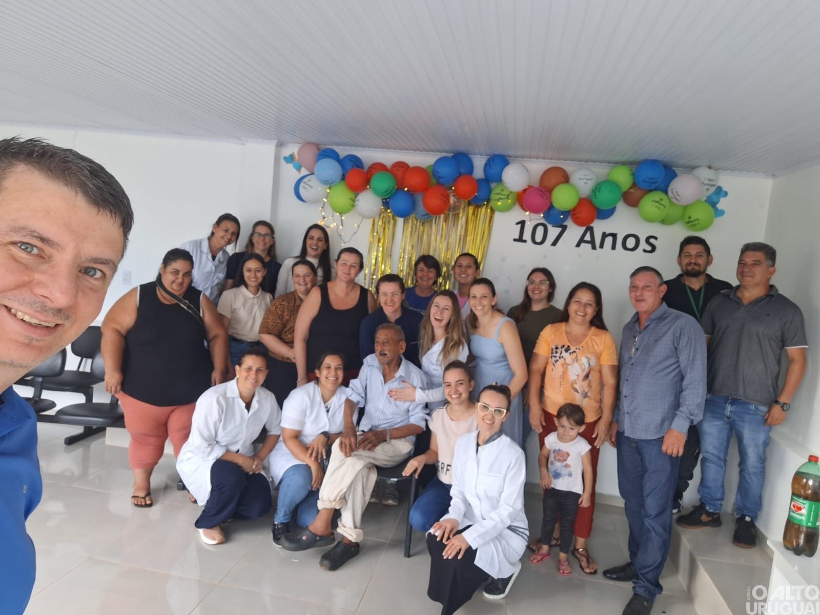 UBS de Cristal do Sul homenageia paciente de 107 anos