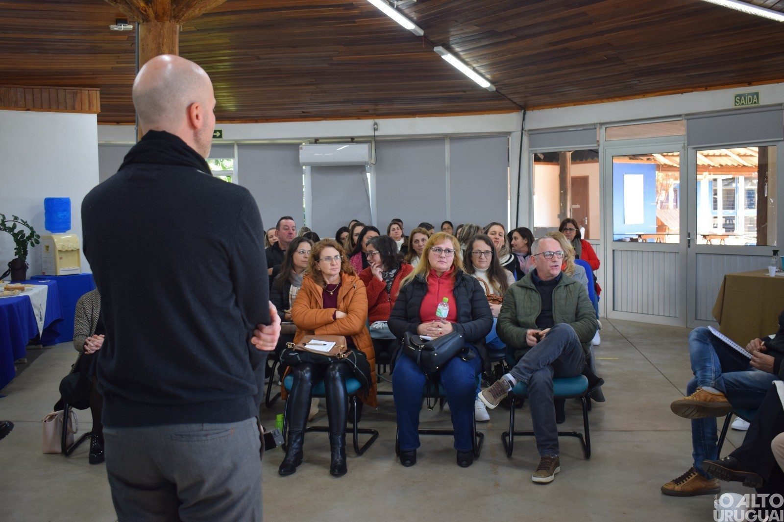 Professores do ensino médio participaram de encontro em FW