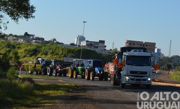 Cresol Raiz realiza 2ª Festa do Agricultor e Motorista