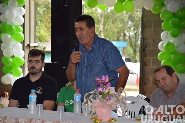 Centenas de mulheres participam de encontro em Jaboticaba