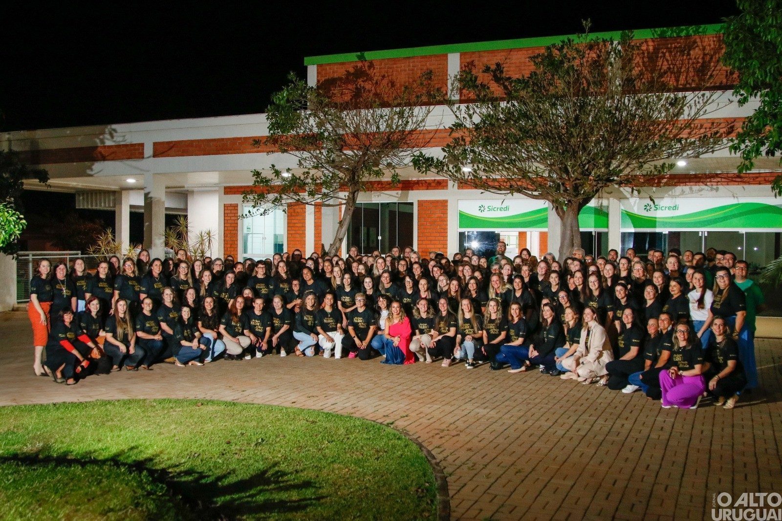 Sicredi oferta o Conexão Mulher envolvendo mais de 300 participantes