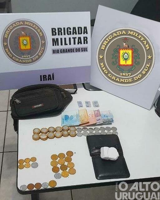 Em Iraí, homem de 51 anos é flagrado com cocaína e compridos para disfunção erétil