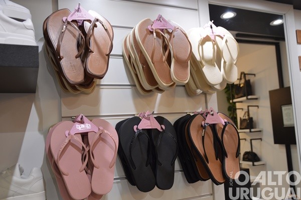 Loja Dona Store comemora três anos em FW