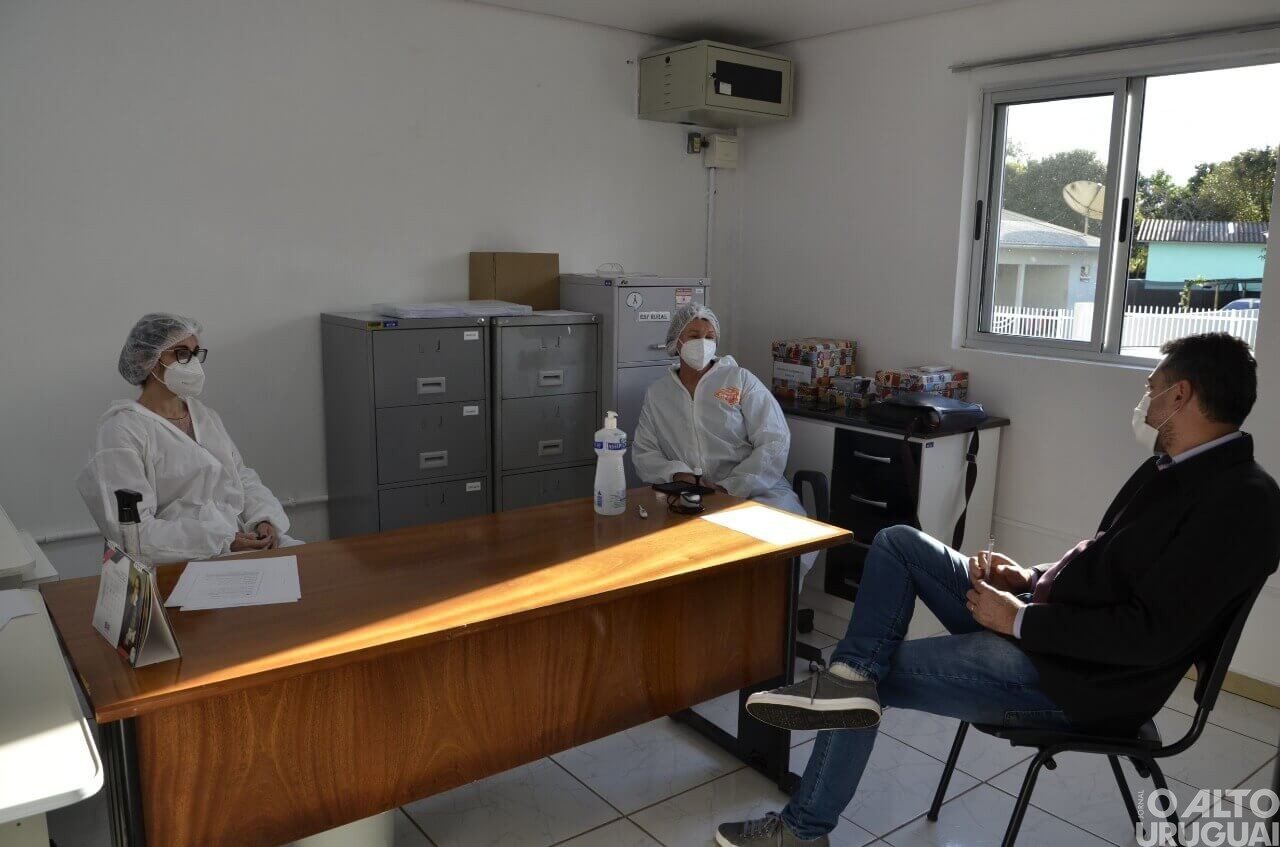 Prefeito de Caiçara descentraliza ações para acompanhar setores