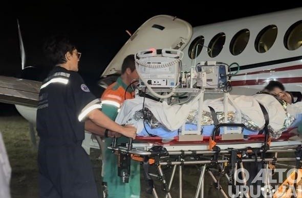 Paciente com 38% do corpo queimado é transferido de avião para Porto Alegre