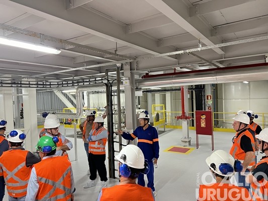 JBS apresenta a estrutura da fábrica de ração em Seberi
