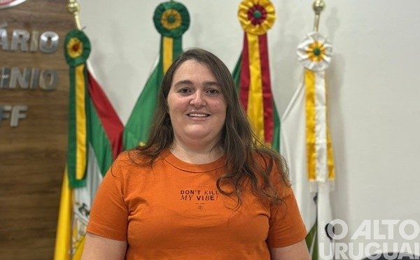 Marilia della Pasqua assume cadeira no Legislativo de Novo Tiradentes
