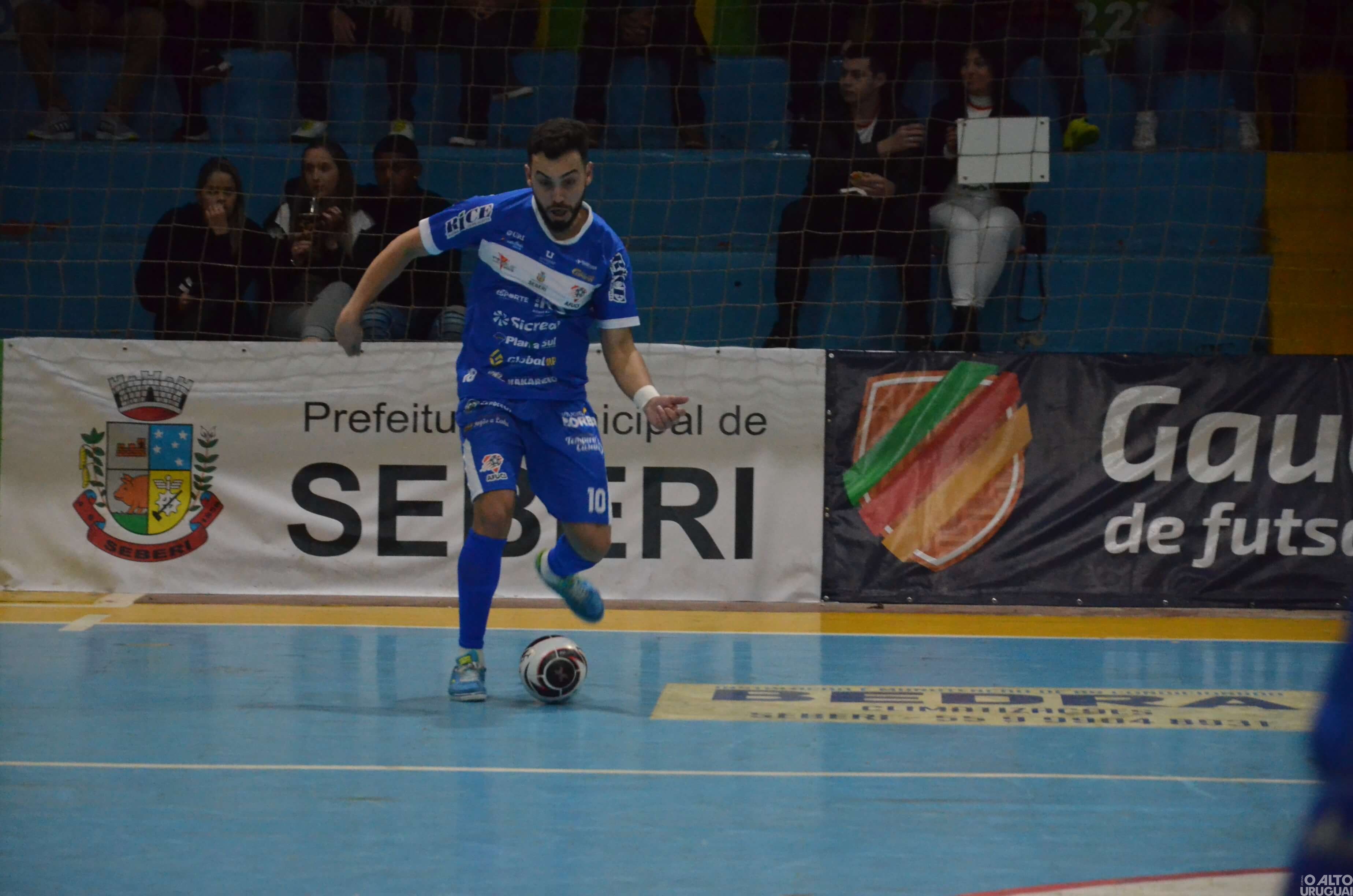 Afucs faz 4 a 3 no Sercca e vence primeira no Gauchão