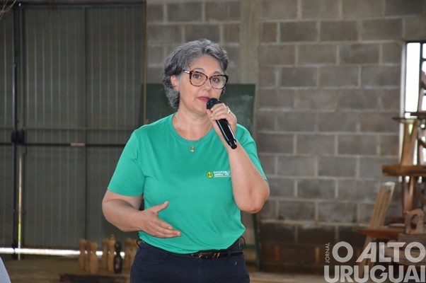Centenas de mulheres participam de encontro em Jaboticaba