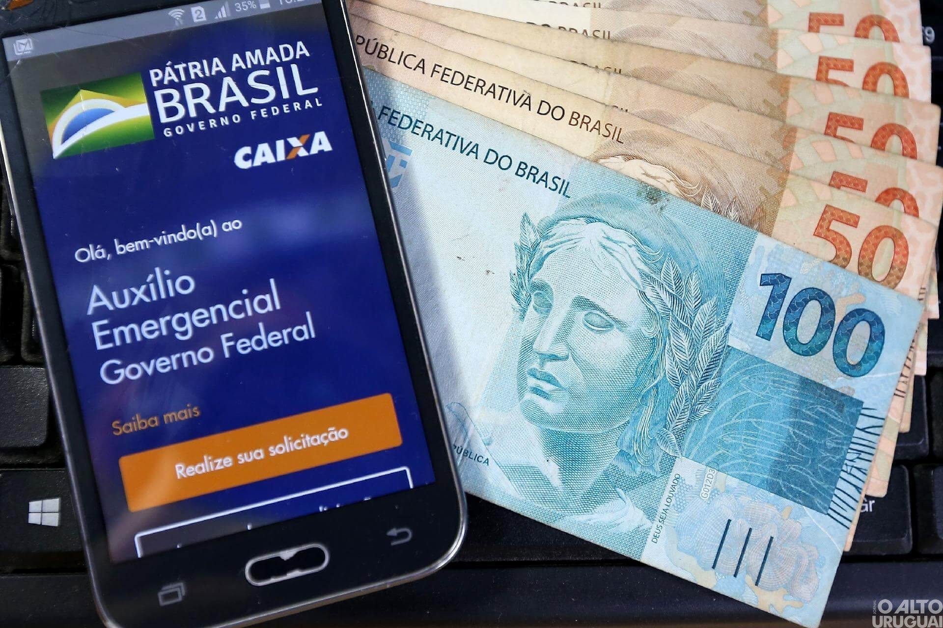 Auxílio emergencial é pago para nascidos em outubro