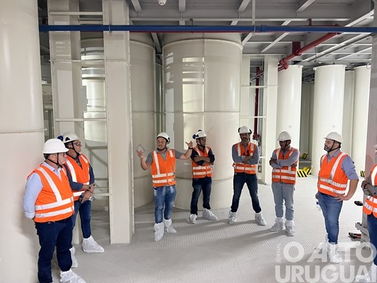 JBS apresenta a estrutura da fábrica de ração em Seberi