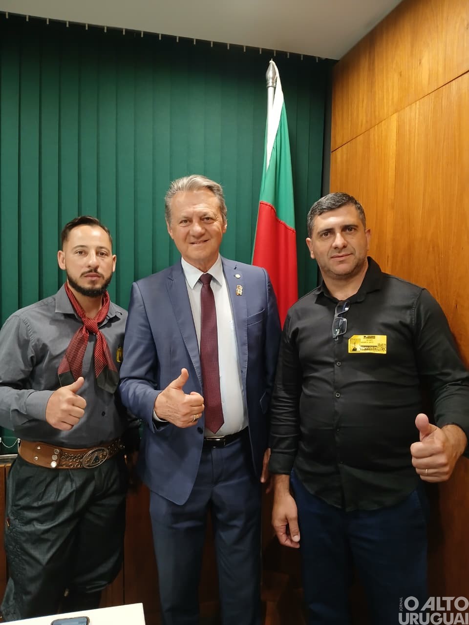 Vereadores de Ametista do Sul cumprem agenda em Brasília durante congresso da UVB