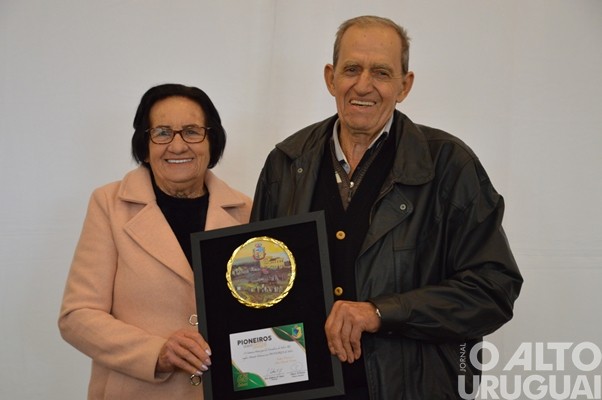 Câmara de Vereadores de Seberi homenageia pioneiros