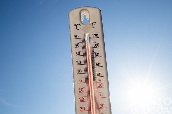 Verão inicia com La Niña e medo da dengue