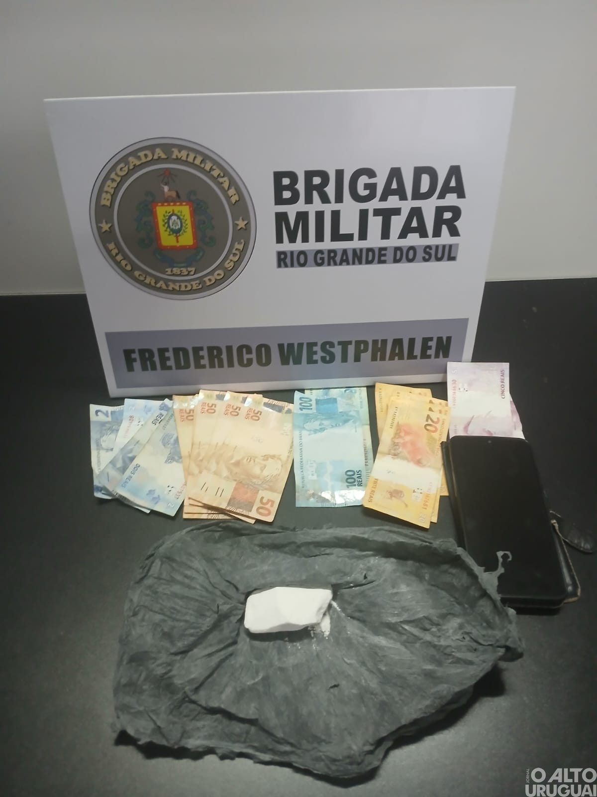 Brigada Militar apreende cocaína em Frederico Westphalen