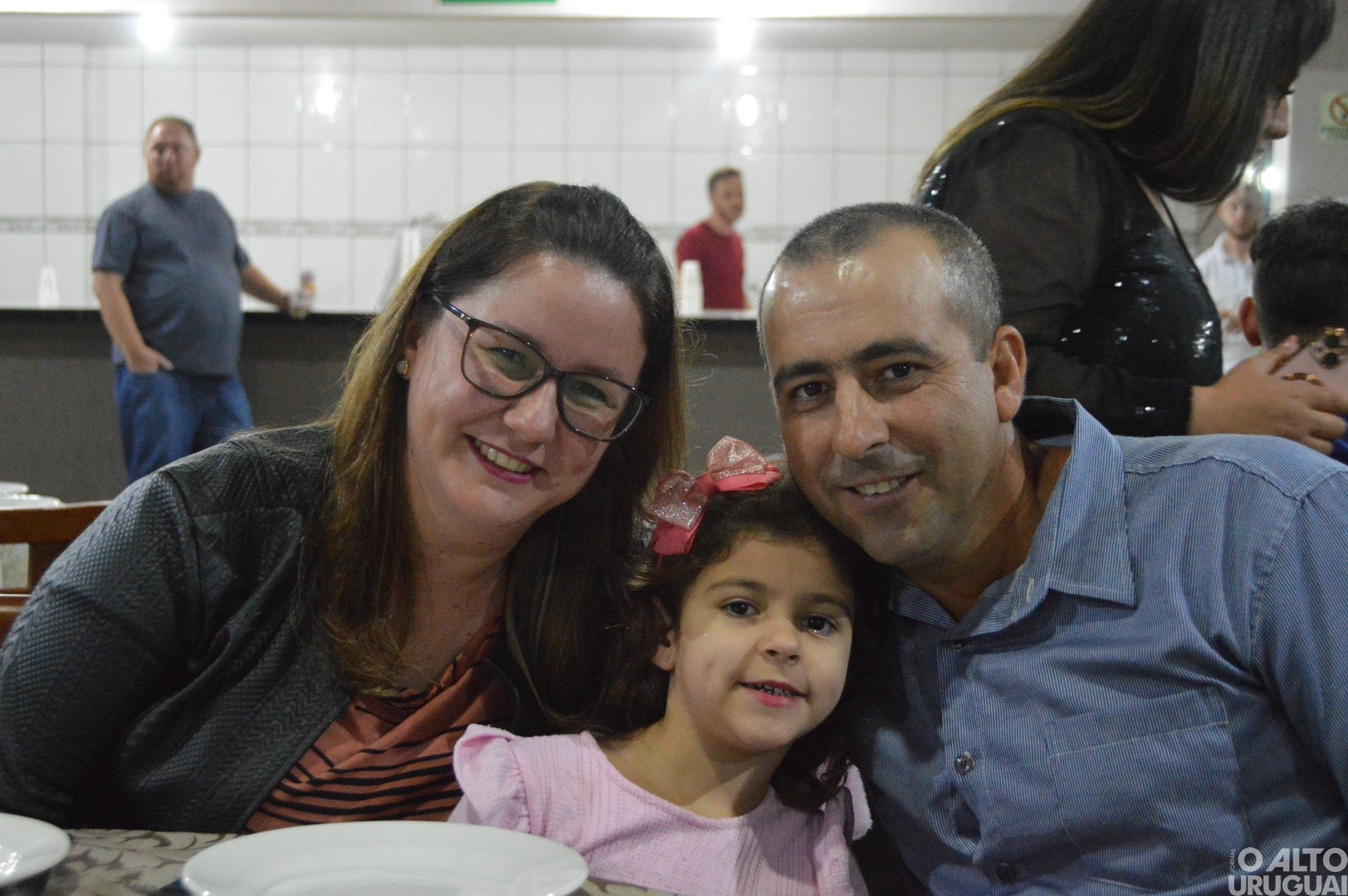 1º Jantar-Baile da Associação Comercial reúne mais de 500 pessoas em Taquaruçu do Sul