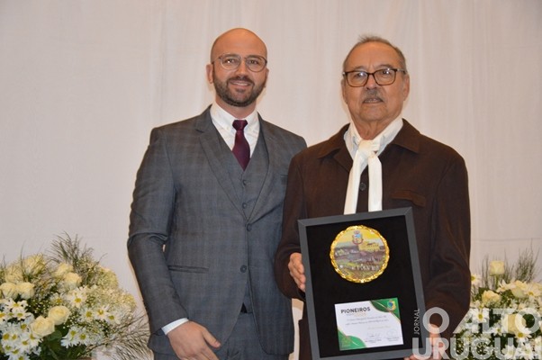 Câmara de Vereadores de Seberi homenageia pioneiros