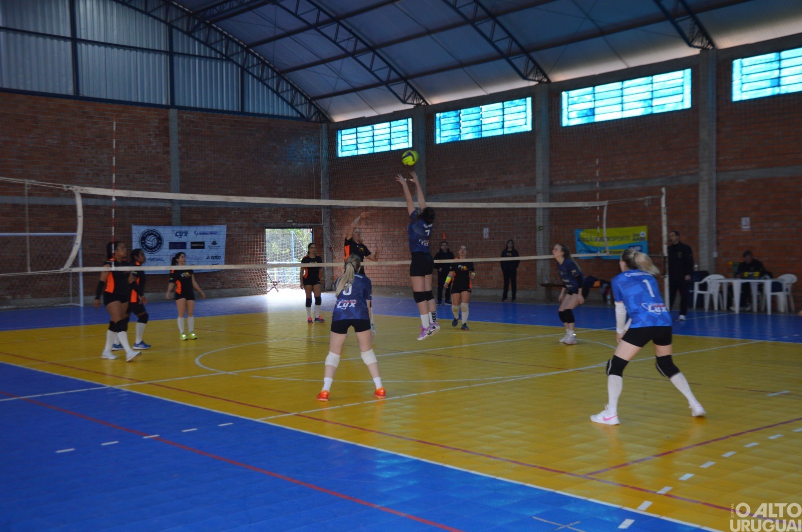 Copa Frederiquense de Vôlei é realizada na AABB-FW