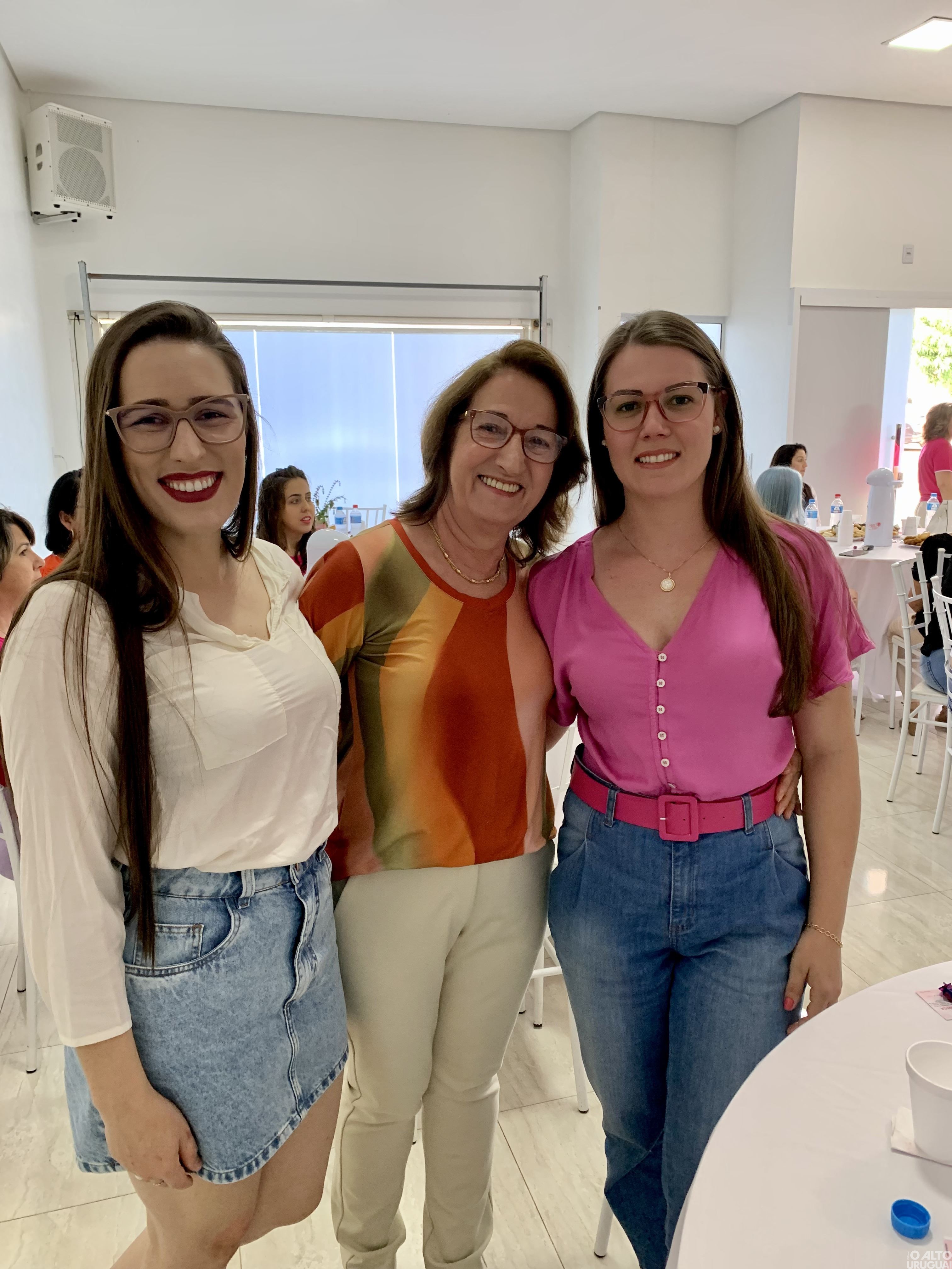 Liga Rodeiense reúne mulheres em Rodeio Bonito para 5º Chá da Liga