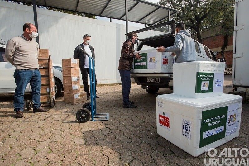 Estado distribui mais 400 mil doses de vacinas para segunda aplicação