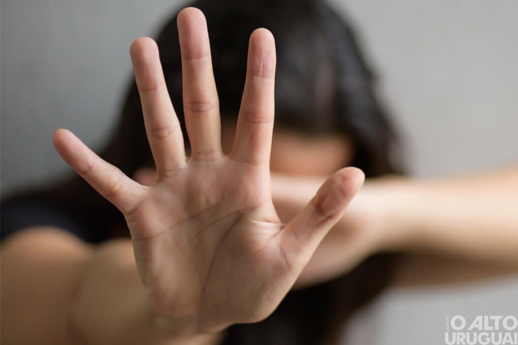 Mesmo com queda, região teve quase três ocorrências por dia de violência contra a mulher em 2022