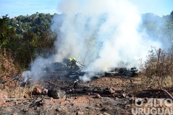 Incêndio destrói depósito no bairro São José, em FW