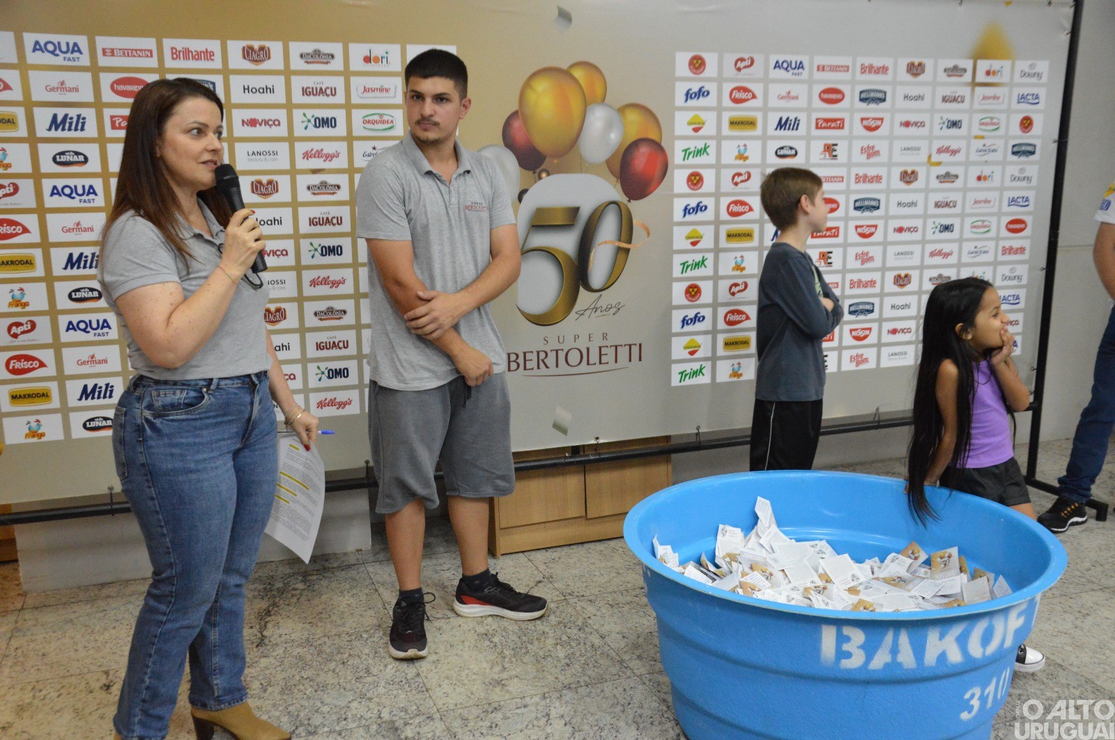 Super Bertoletti realiza primeiro sorteio da campanha dos 50 anos