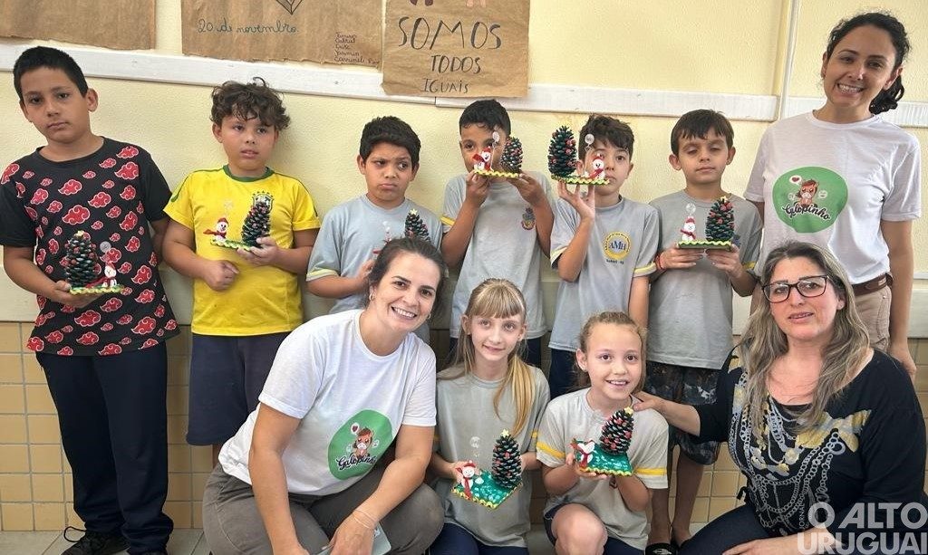Alunos de Seberi participam de oficinas de artesanato