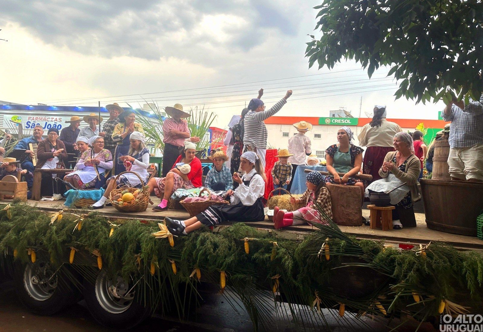 Cerca de 600 pessoas participam da Festa do Colono e Motorista da Cresol Raiz