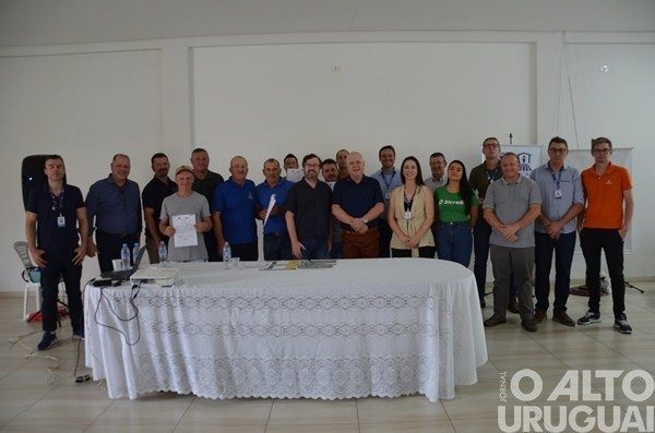 Bônus Mais Leite beneficia mais de 100 produtores da região