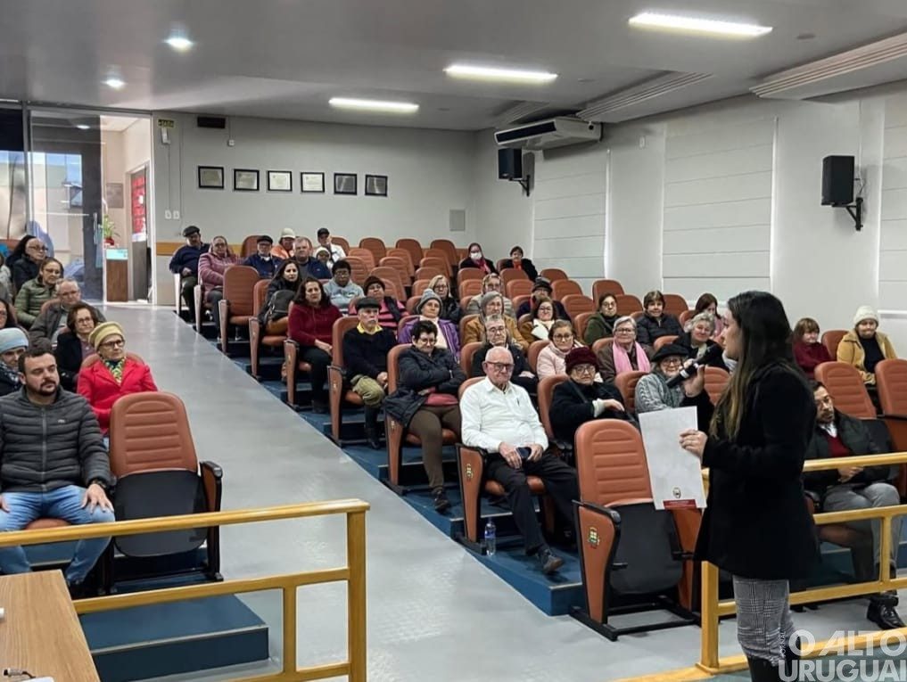 Erval Seco realiza 4ª Conferência da Pessoa Idosa