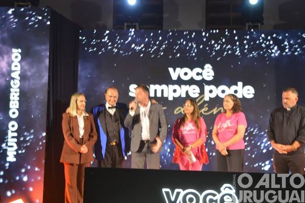 Palestra-show com Otélio Drebes reúne mais de 600 pessoas em Seberi