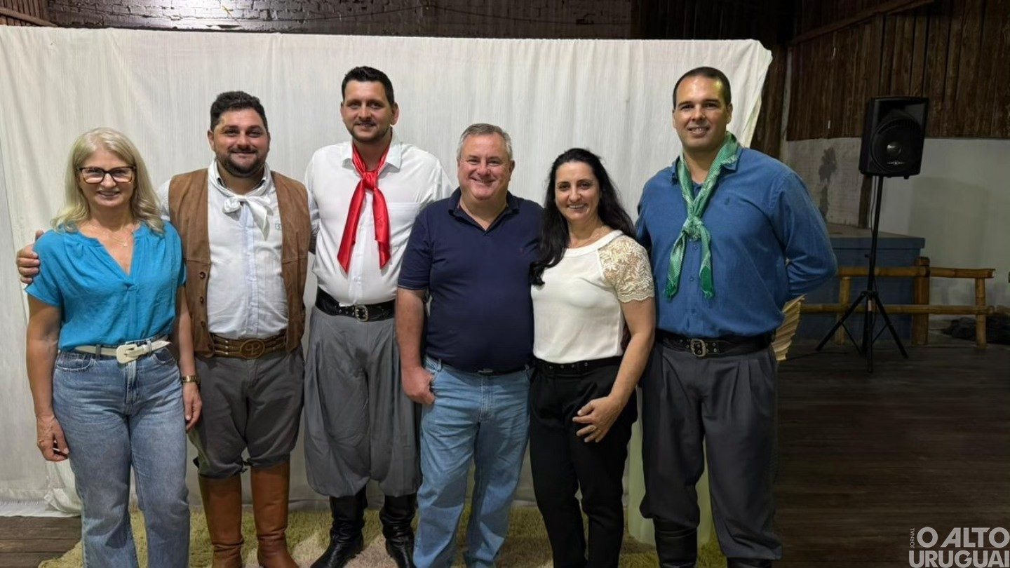 CTG Estância dos Carreteiros de Palmitinho realiza jantar de posse da nova patronagem