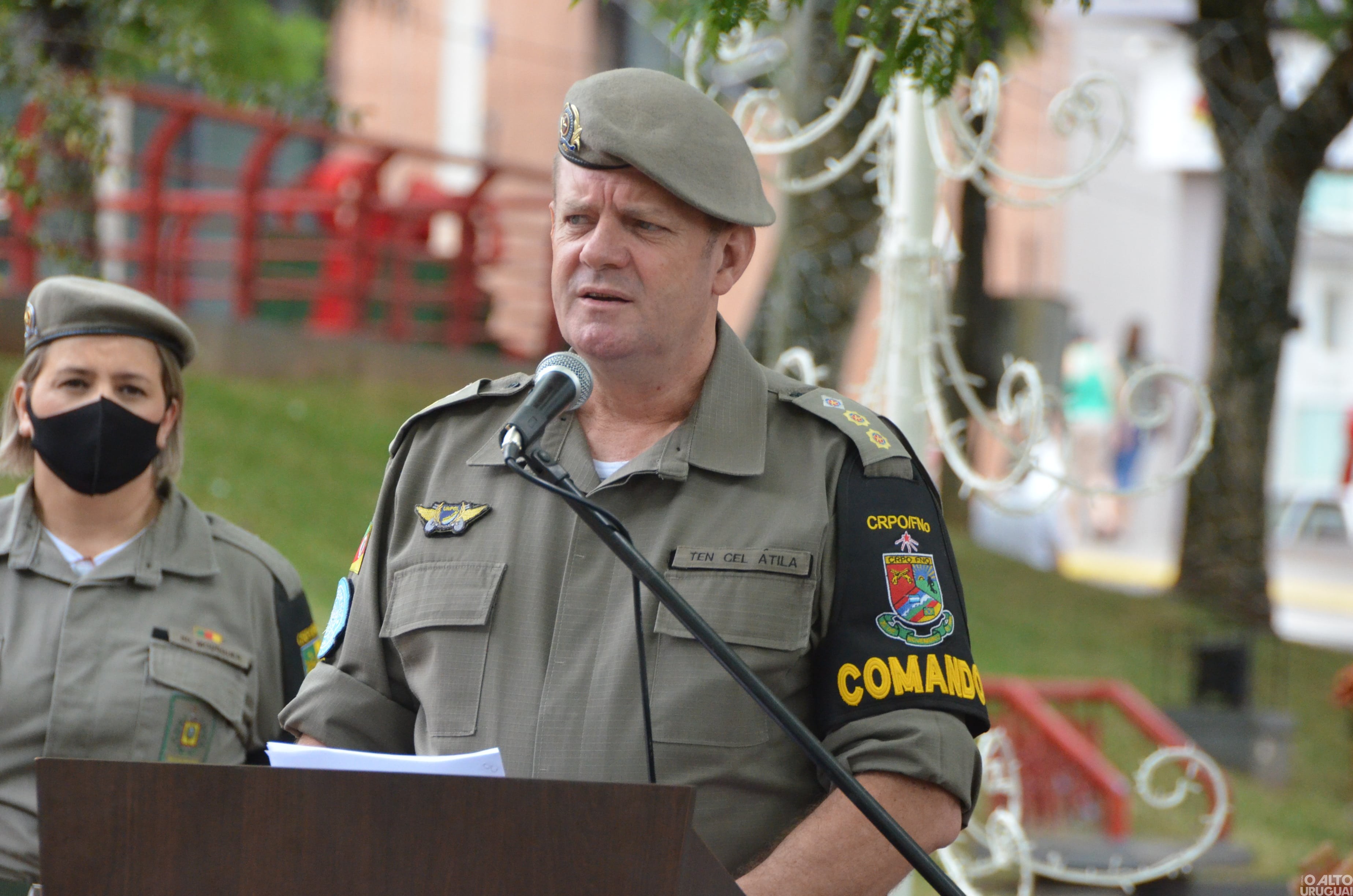 37º BPM realiza cerimônia de entrega de comendas a homenageados