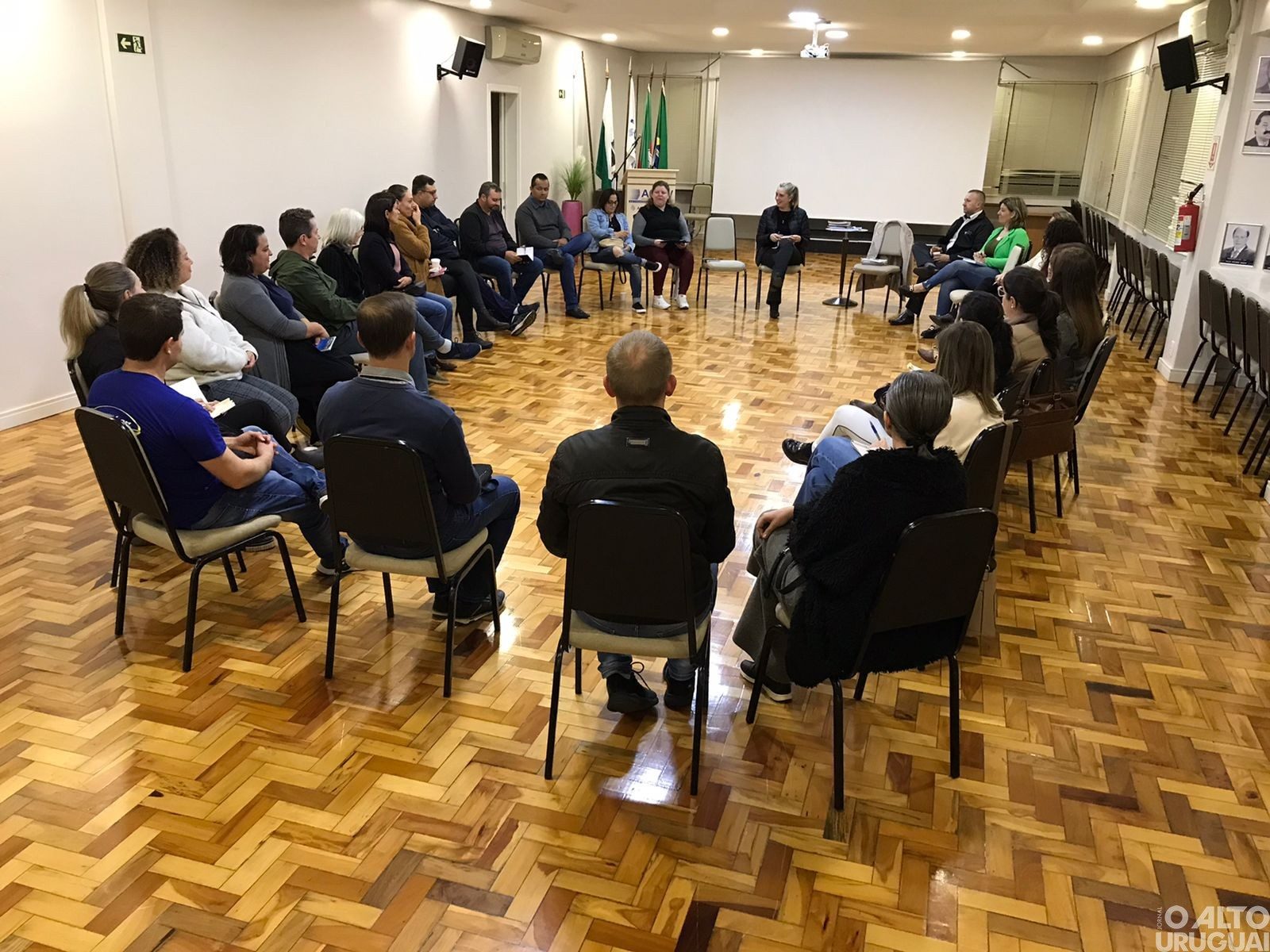 Núcleo de Indústria da AEFW realiza reunião com diretores das escolas de Frederico Westphalen