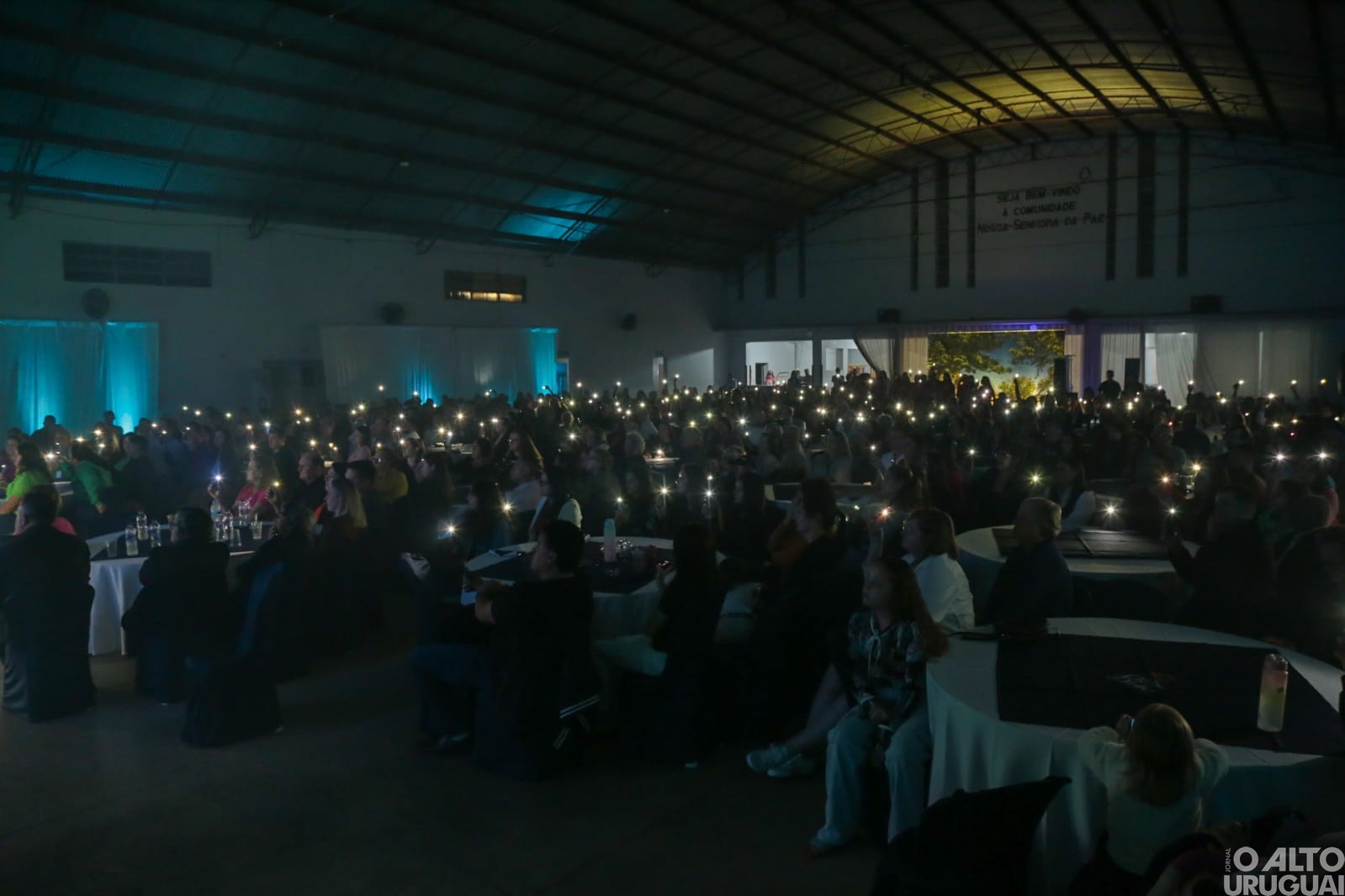 Palestra-show com Otélio Drebes reúne mais de 600 pessoas em Seberi