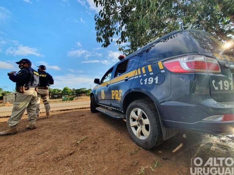 PRF combate excesso de velocidade em rodovias de todo o país
