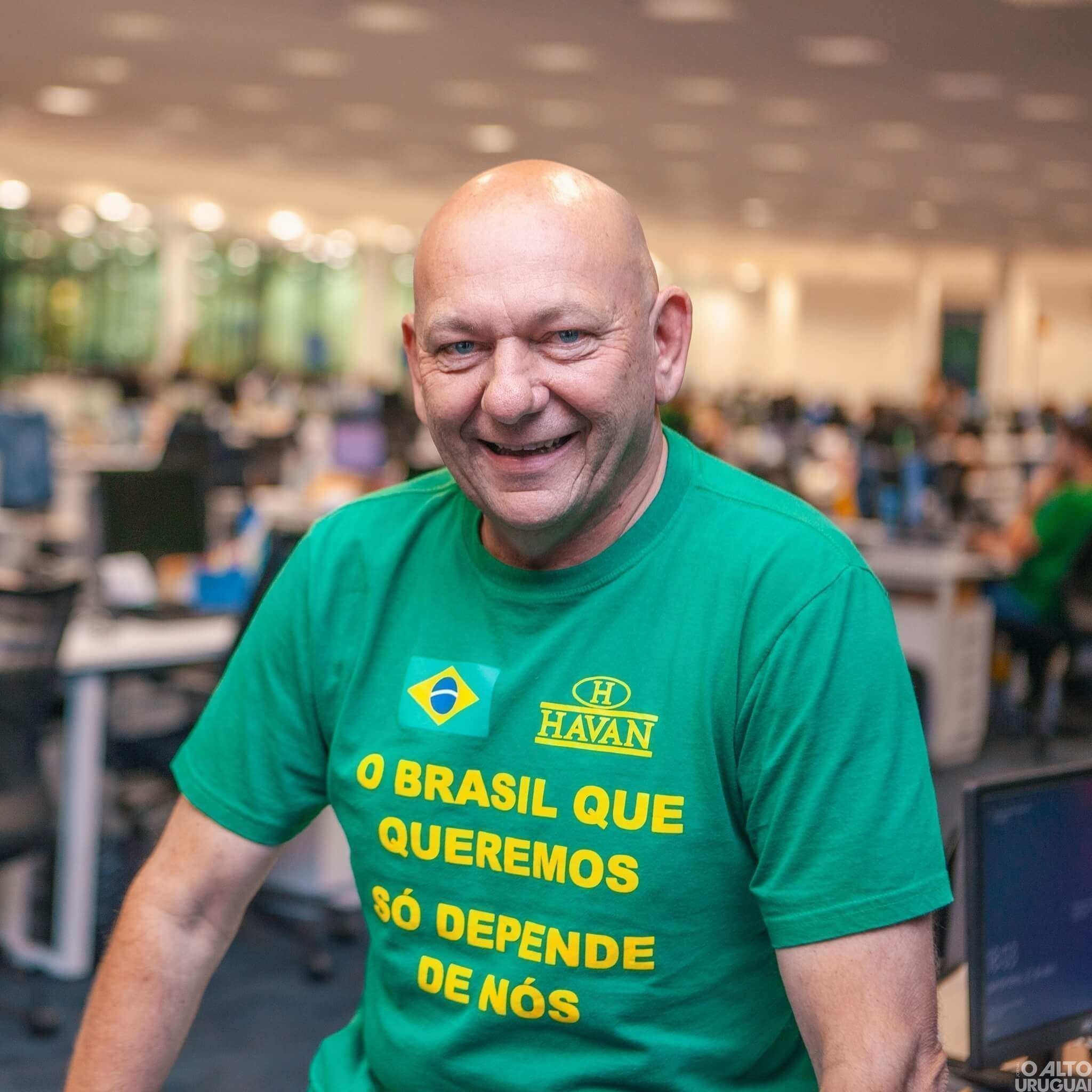 STF determina que PF cumpra mandados de busca e apreensão na casa de empresários