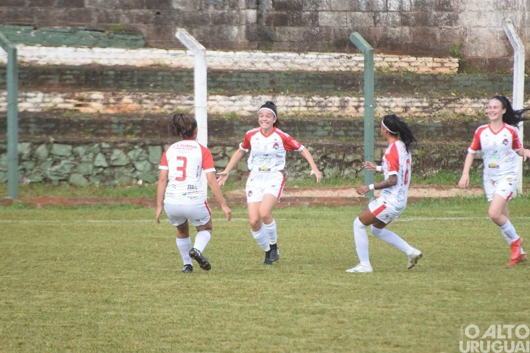 Equipe Gurias do Yucumã faz seletiva para novas atletas