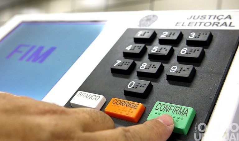Câmara dos Deputados aprova candidatura de quem teve contas rejeitadas e foi punido apenas com multa