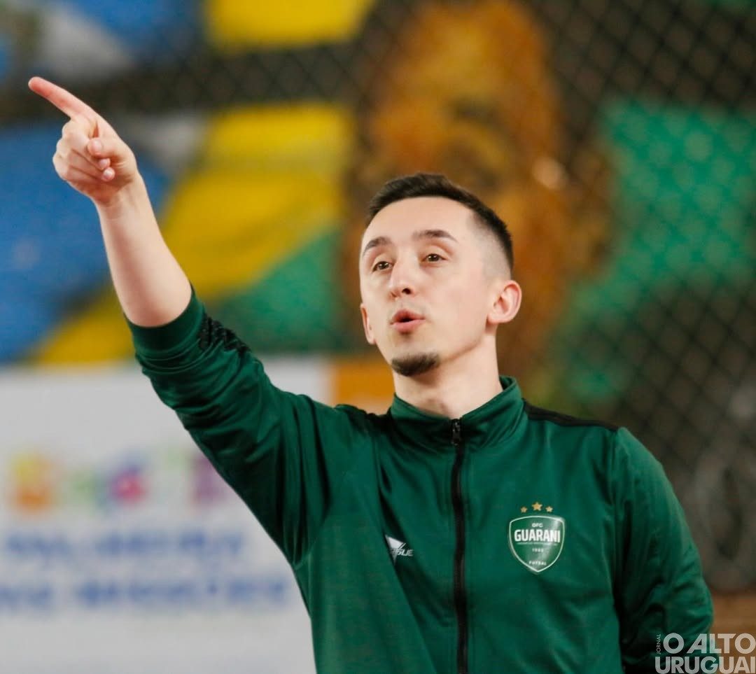 Juninho Madruga não é mais técnico do Guarani