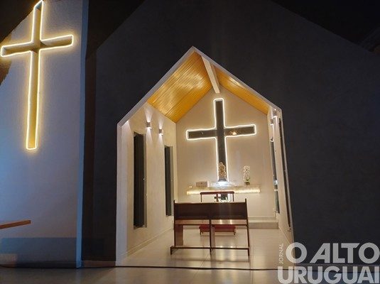Inaugurado oratório de Nossa Senhora da Salete em FW