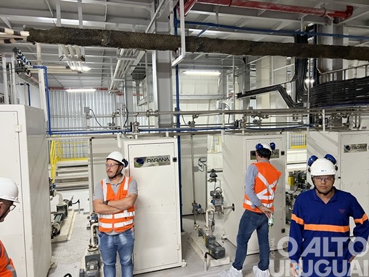 JBS apresenta a estrutura da fábrica de ração em Seberi
