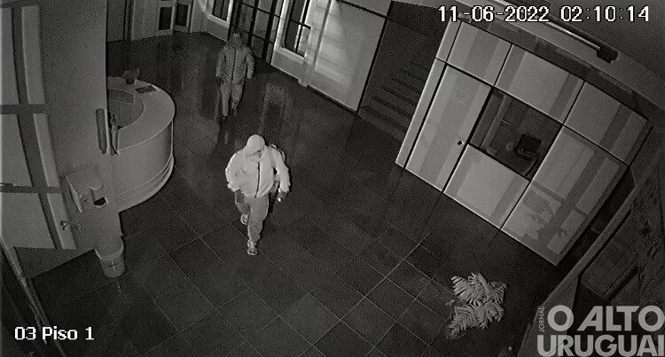 PC divulga imagens dos furtos nas prefeituras de Boa Vista das Missões e Jaboticaba