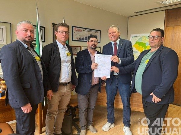 Comitiva de Novo Tiradentes realiza viagem a Brasília