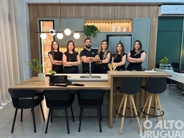Três anos realizando sonhos através de móveis planejados!