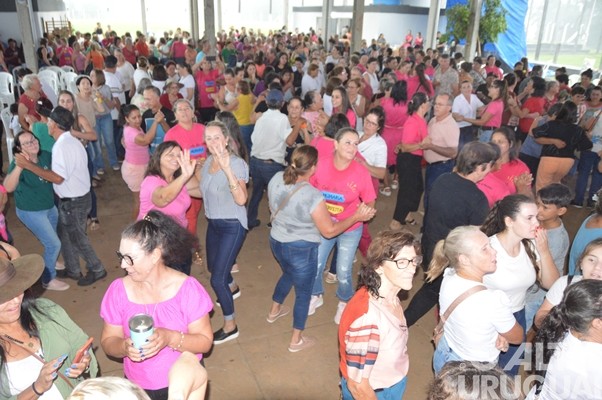 Encontro Intermunicipal das Mulheres em Caiçara é sucesso de público